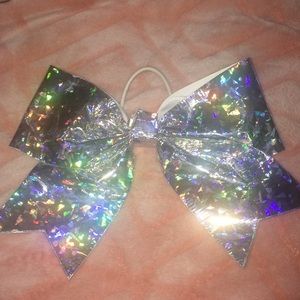 Cheer bow